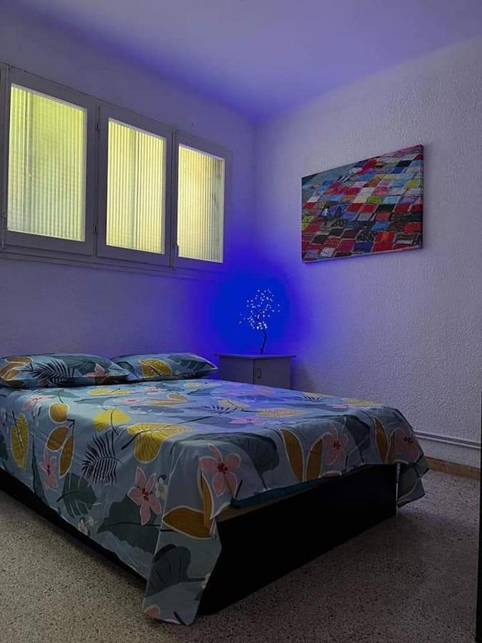 Hostal Babylon บาร์เซโลนา ภายนอก รูปภาพ